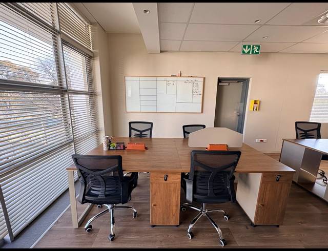 183M² OFFICE FOR SALE IN BROADACRES